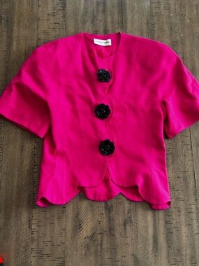 Albert Nipon Hot Pink Scallop Hem Short Sleeve Jacket with Black Floral Buttons